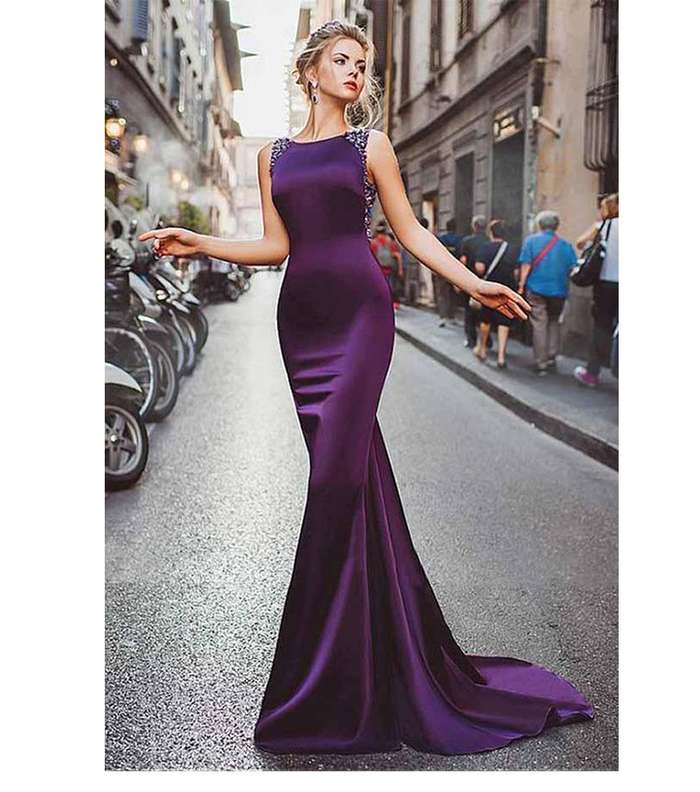 فساتين ناعمه طويله