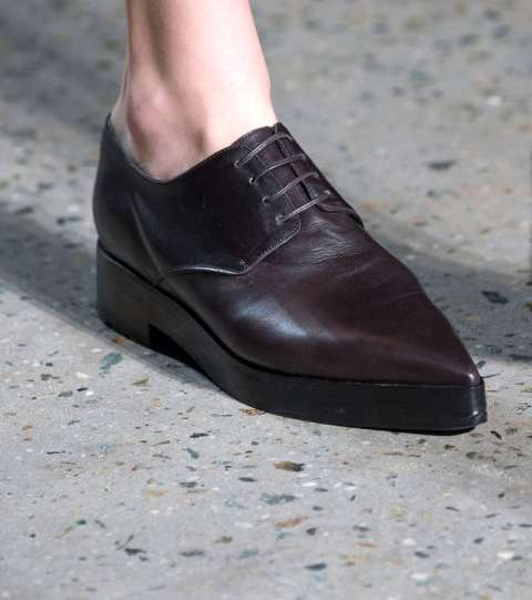 حذاء من نارسيزو رودريغيز باسلوب الـ Platform wedges المروس لصيف 2016