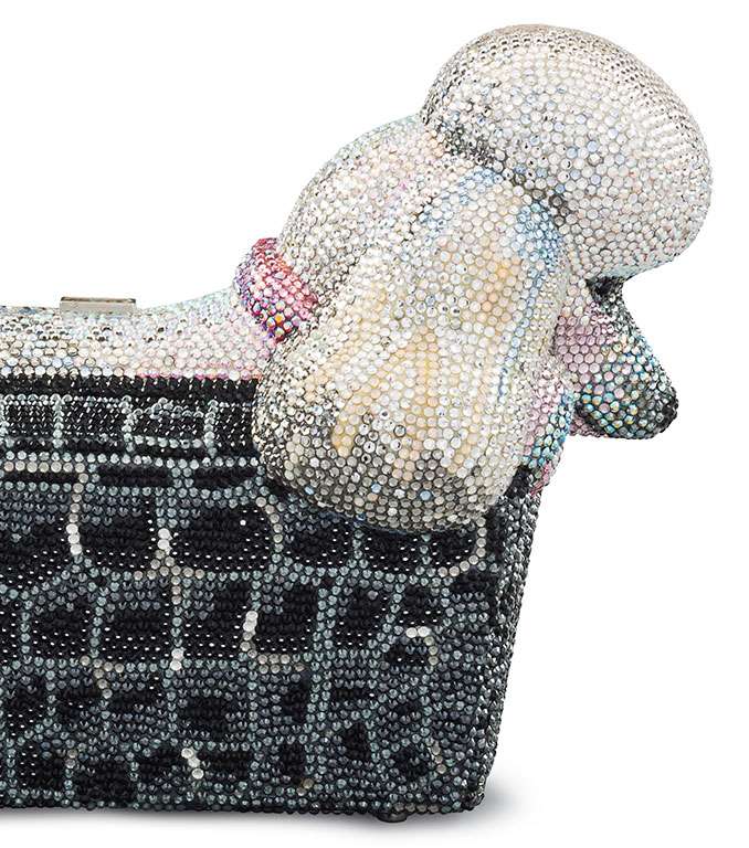 كلاتش Judith Leiber على شكل الكلب مرصع بالاحجار