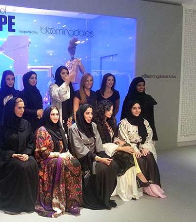 صور المصممات المشاركات في معرض Designs of Hope الخيري