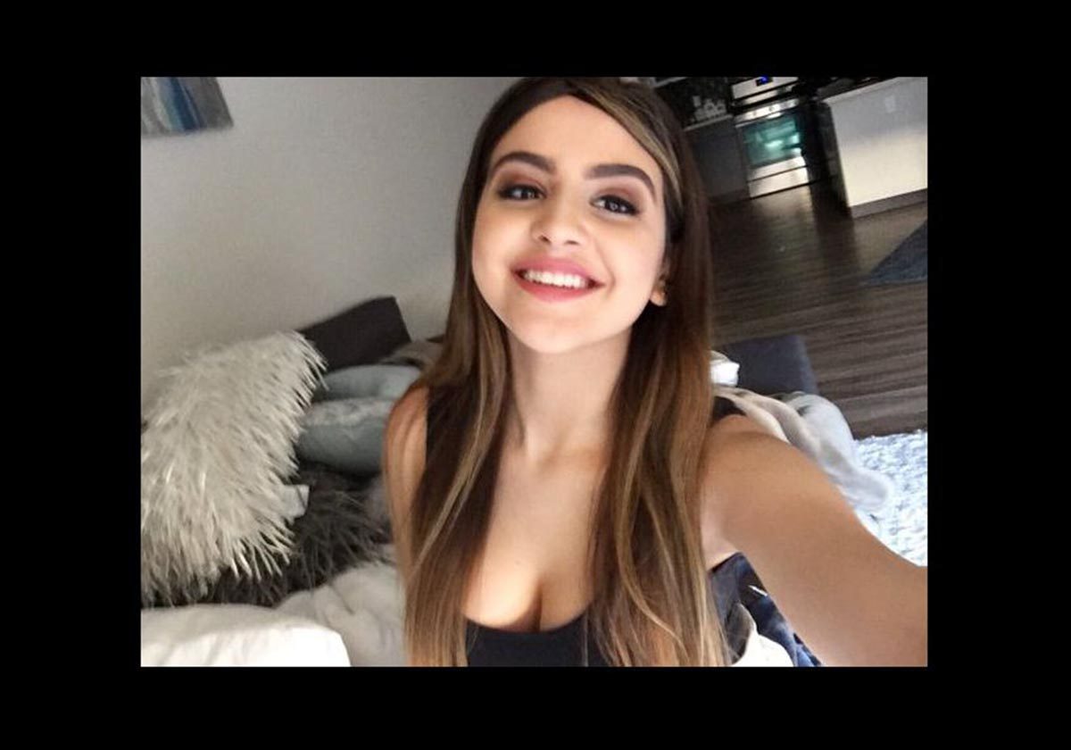 صورة سلفي لحلا الترك