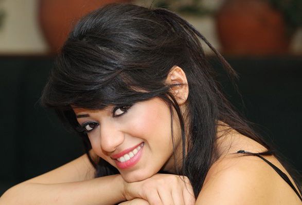 الفنانة العراقية رحمة أحمد