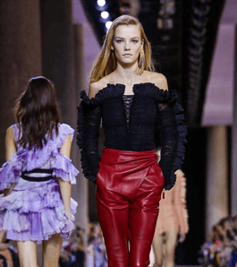 موضة السروال الجلدي من روبيرتو كافالي لصيف 2016