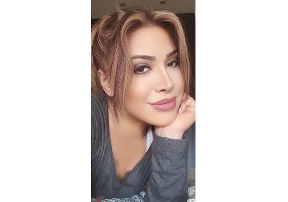 الفوتوشوب يفسد قميص نوال الزغبي ويفضحها