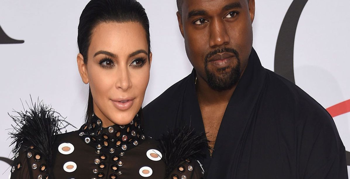 كيم كارداشيان تخرج بثياب جريئة في موعد غرامي مع زوجها!