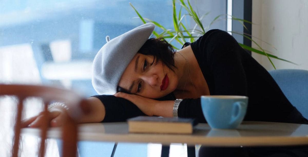 اعراض نقص هرمون السعادة 