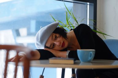 اعراض نقص هرمون السعادة 