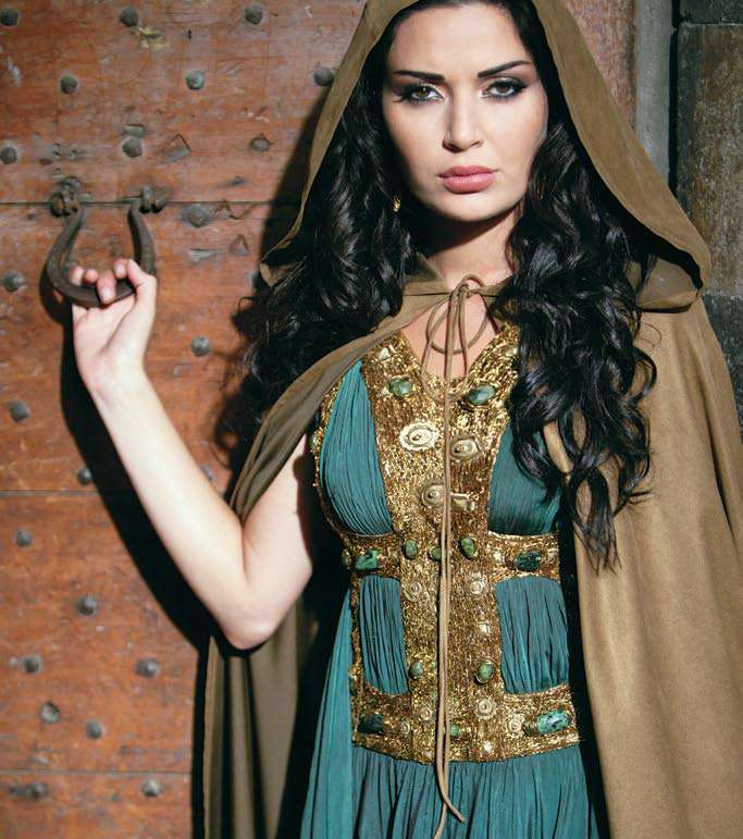 سيرين عبد النور ترتدي الحجاب