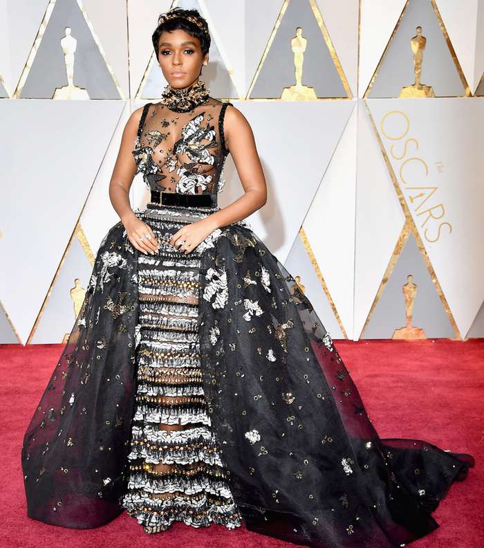 Janelle Monae بفستان من ايلي صعب في حفل الاوسكار