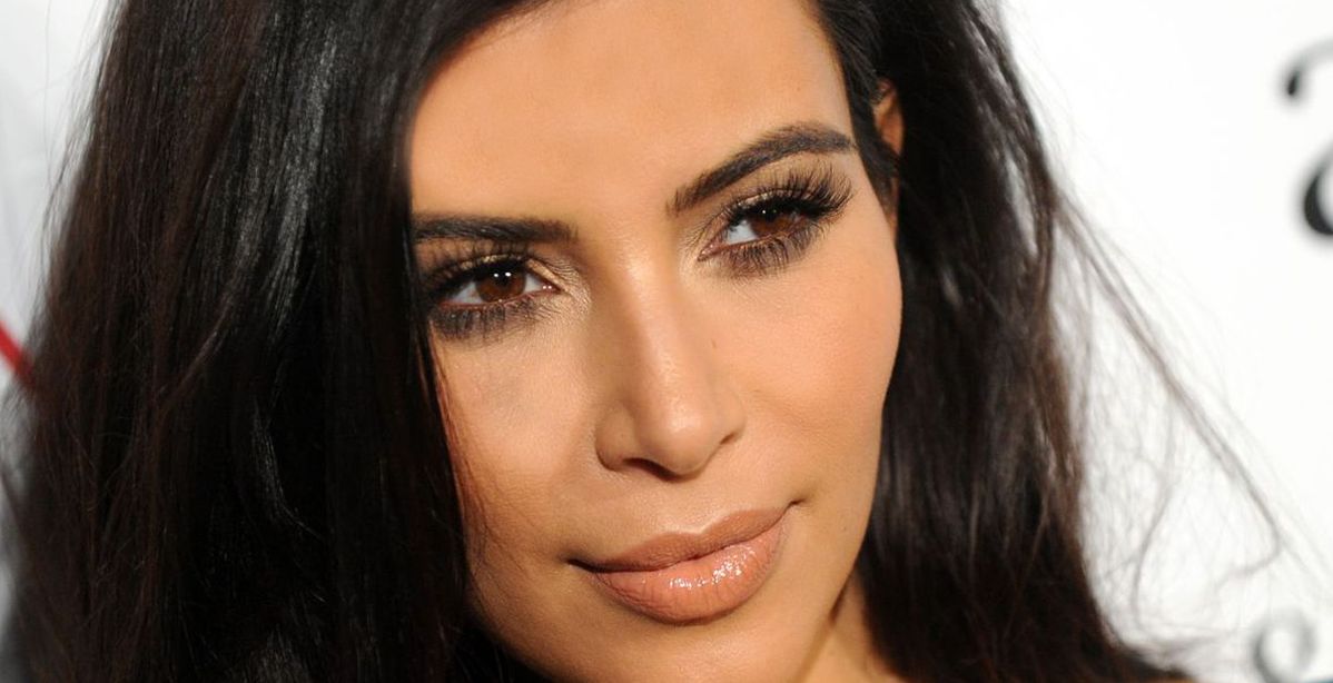 خدعة بسيطة لتتألقي برموش كيم كاردشيان