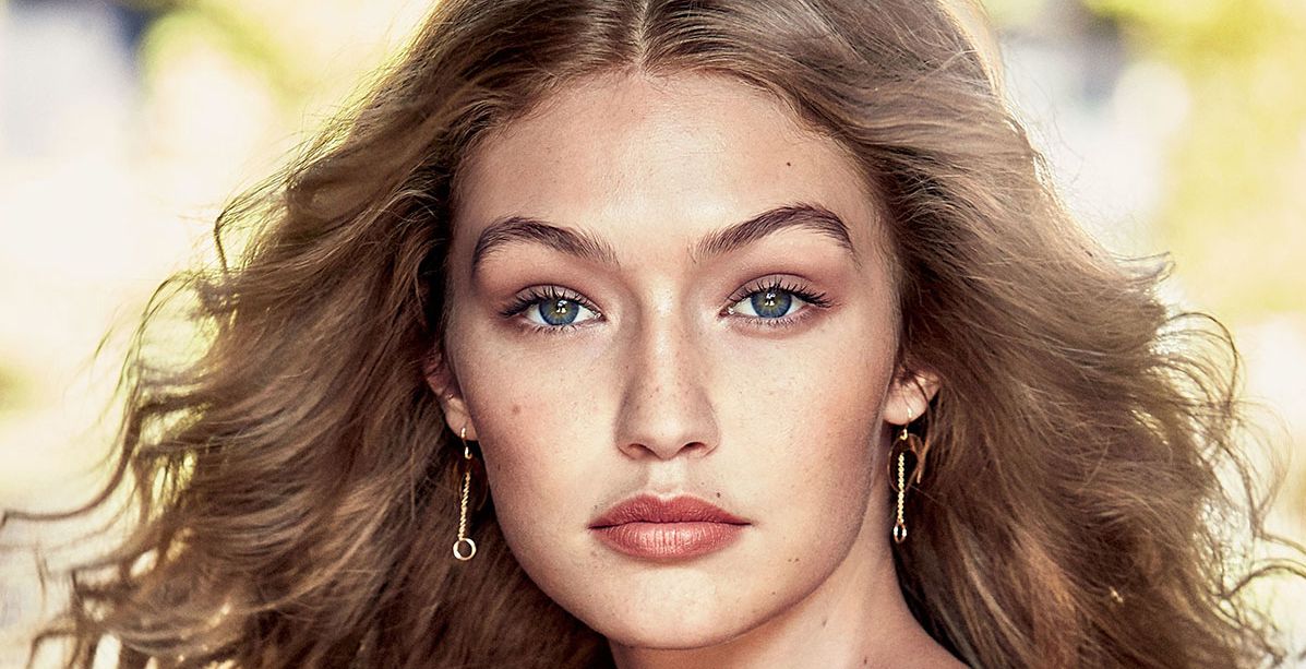 خطوات تجميل غريبة تتبعها جيجي حديد