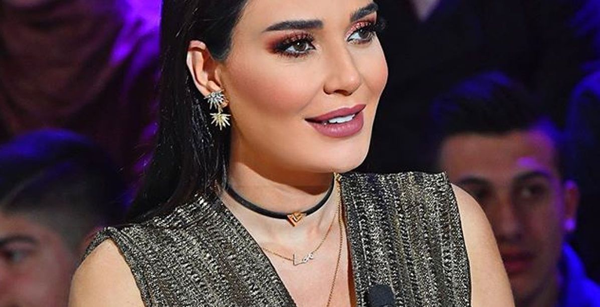 رغم الحمل، سيرين عبد النور رشيقة ولا تعاني من الوزن الزائد!