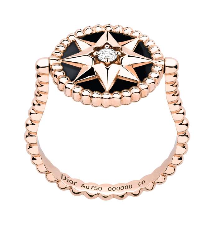 من اجمل الخواتم خاتم ديور من مجموعة La rose des vents