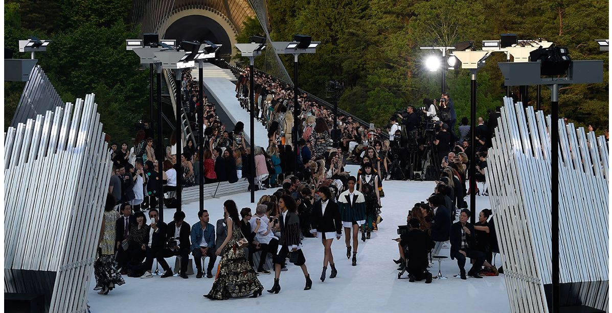 ازياء لويس فويتون من مجموعة كروز 2018