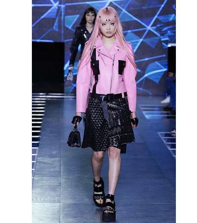 تعرفي على مجموعة Louis Vuitton للملابس الجاهزة لربيع وصيف 2016