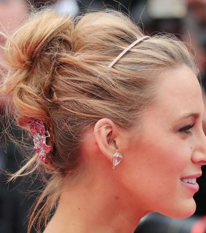 بلايك لايفلي بمجوهرات من لورين شوارتز في مهرجان كان 2016