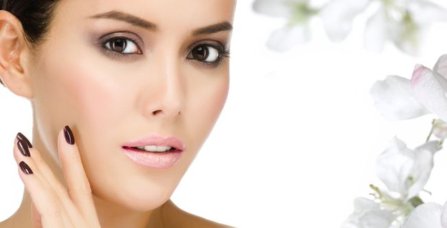 خطوات مكياج لاحفاء حب الشباب | كيفية وضع مكياج بشرة الوجه