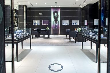 البوتيك الجديد لـ "مون بلان" في أبو ظبي