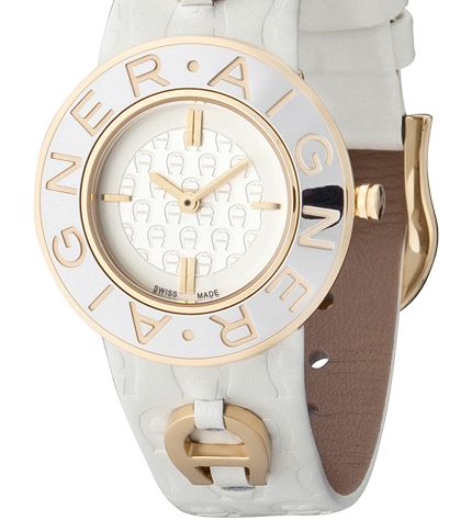 ساعة بيضاء وذهبية