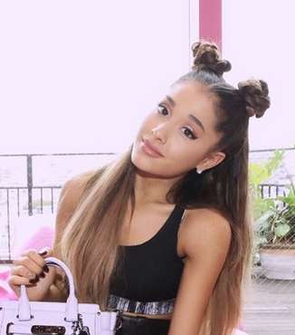 تسريحة أريانا للبنات