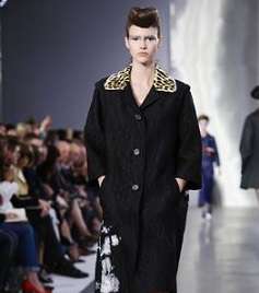 تعرفي على تصاميم أزياء Maison Martin Margiela الأنيقة لصيف 2016
