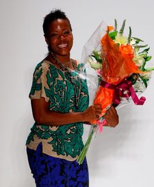كل ما تحتاجينه من معلومات وأخبار وصور ومراجع عن Tracey Reese