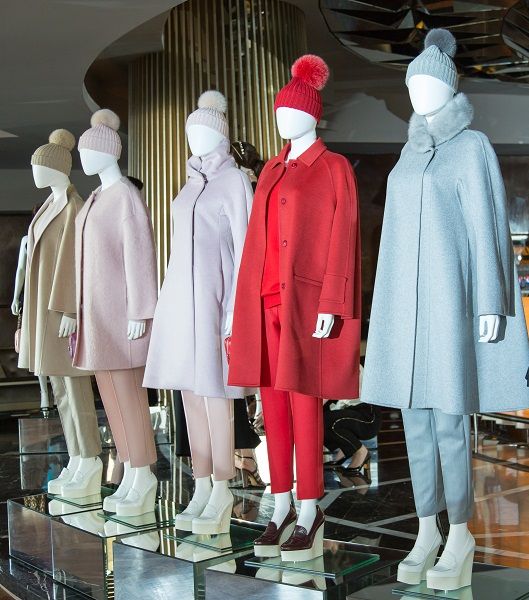معاطف أنيقة من تصميم Max Mara