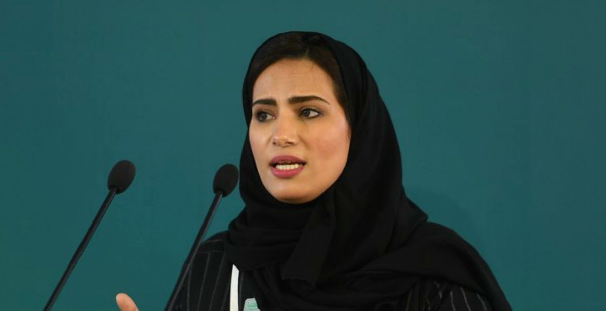 ابتسام الشهري توضح كيفية الإطلاع على الأدلة الإرشادية لمنصة "مدرستي"