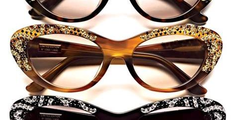 موضة "الخمسينيات" تحييها نظارات Salvatore Ferragamo الشمسية 