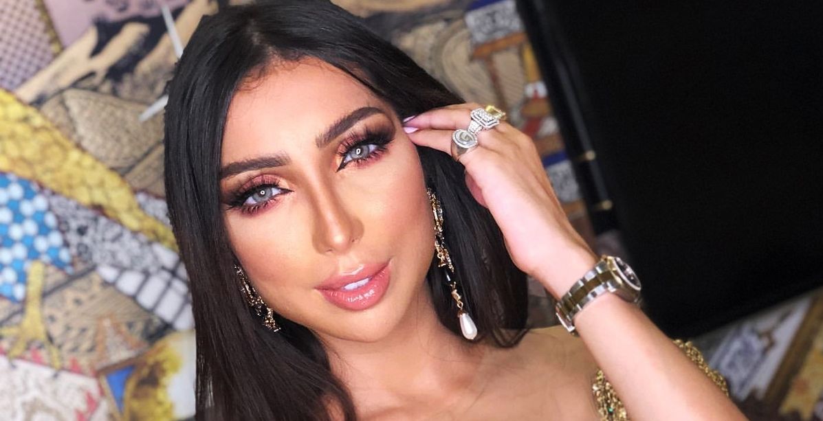 دنيا بطمة ممنوعة من السفر، والشرطة تحقق معها!