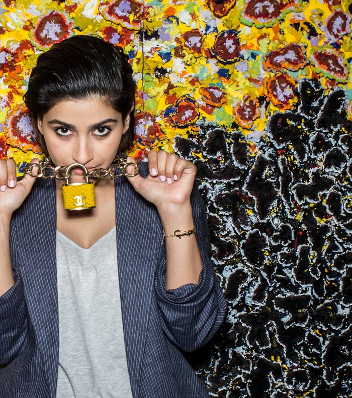 Desert Mannequin تتعاون مع شانيل