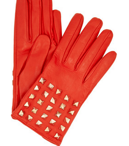 قفازات حمراء من فالنتينو
