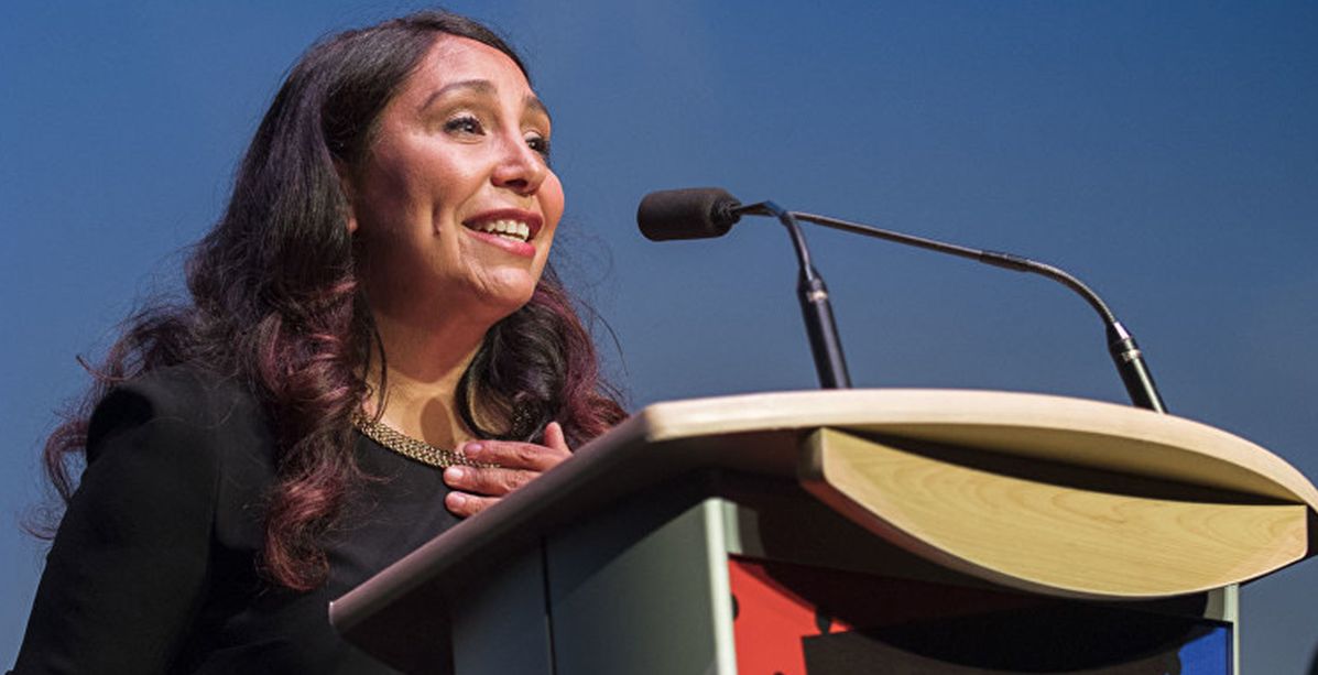 أول مخرجة سعودية تقتحم هوليوود بفيلم من بطولة ممثلة مشهورة