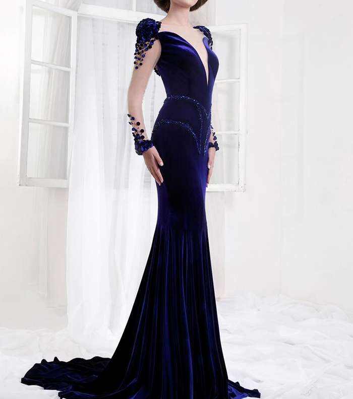 صور اروع فستان مخمل طويل