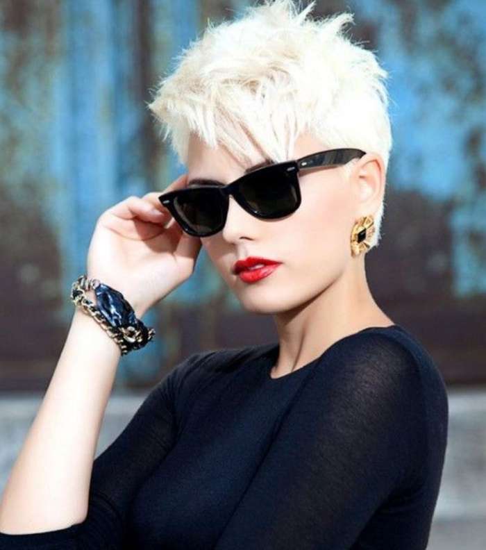 صور احدث قصات شعر قصير جدا