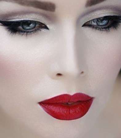 5 مستحضرات ماكياج أساسية للريترو 
