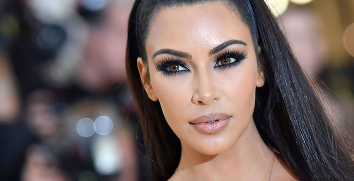 كيم كارداشيان تتخلى عن مستحضرات التجميل الثمينة وتستعمل أنواع رخيصة الثمن
