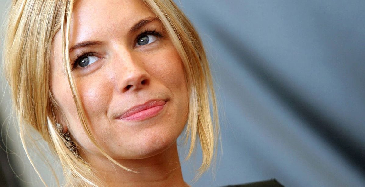 لماذا تضع سيينا ميلير الكاتشب على شعرها؟