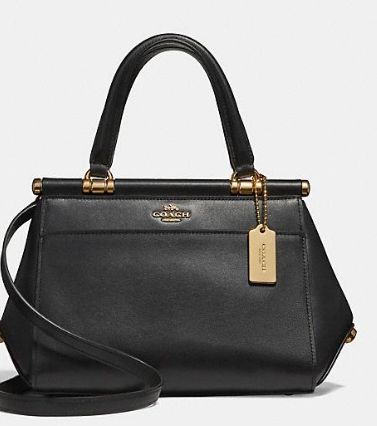 موديلات بالصور شنط coach