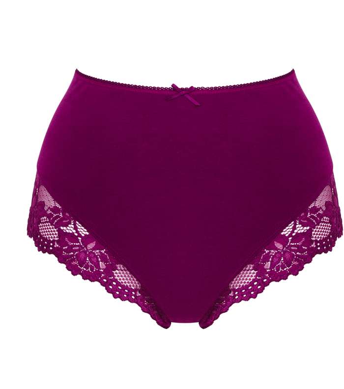 السروال الداخلي بالخصر العالي والعريض من Marks & spencer