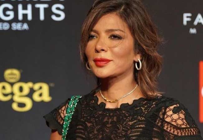 مكياج أصالة في مهرجان الجونة السينمائي