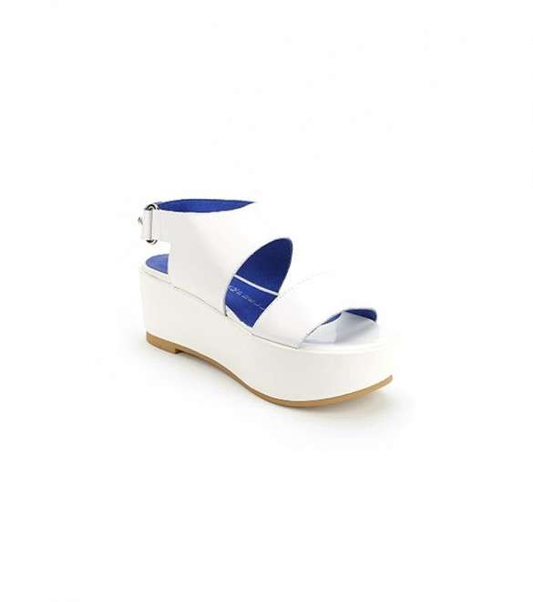 اعتمدي موضة أحذية الـ Flatform في صيف 2014