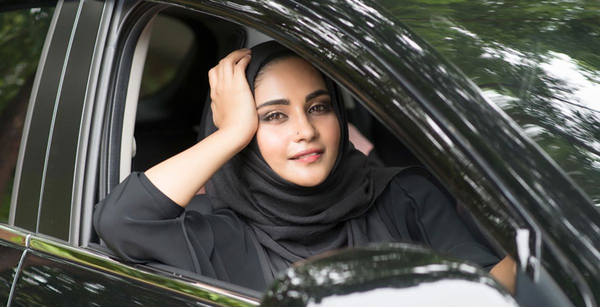 خطوات كيفية تجديد استمارة السيارة الكترونيا عبر ابشر