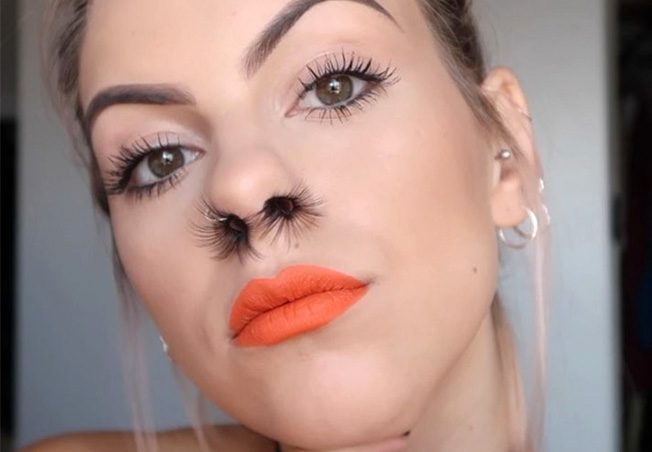 ياسمينة تتذكر: صيحات ماكياج 2017 لا تمت الى الجمال بصلة