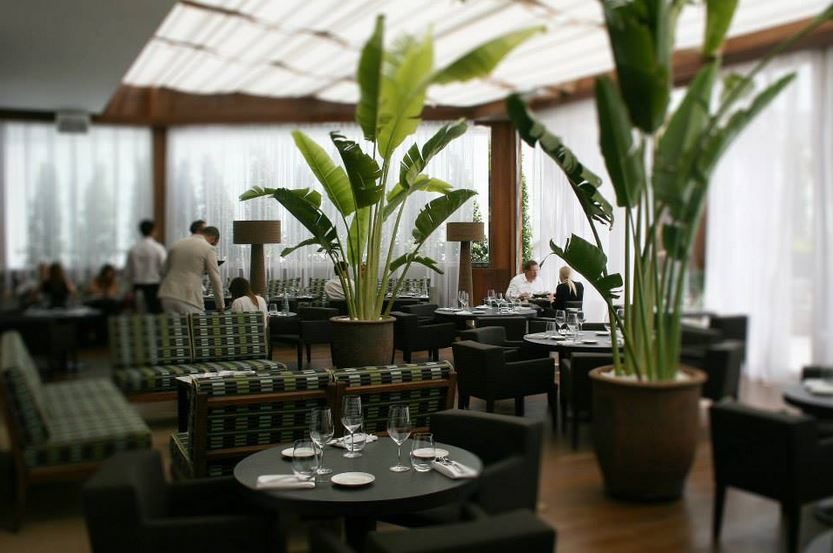 مطعم La Cantine Du Faubourg