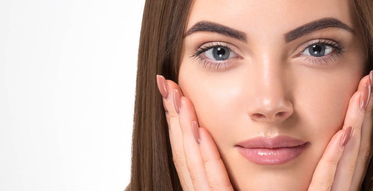 مشروبات تمنحك بشرة أصغر بـ 10 سنوات على الأقل!