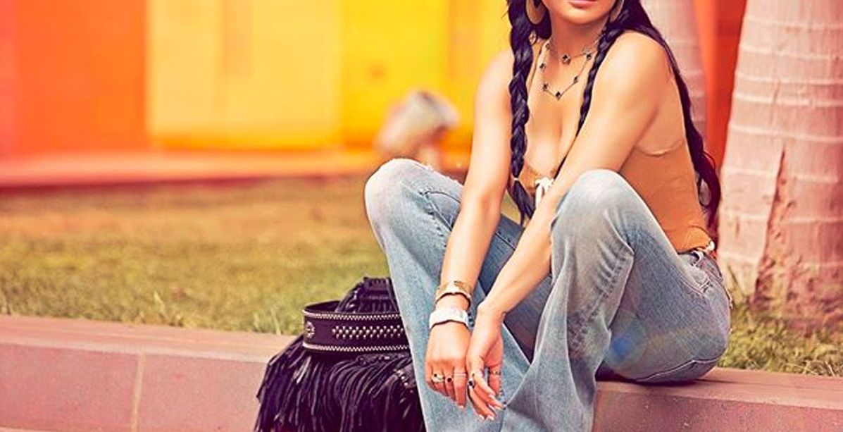 هيفاء تكشف عن مفاتنها بالمايوه وتثير الجدل باطلالتها الجذابة التي تنافس عارضات الازياء!