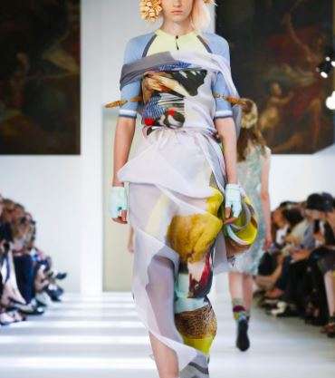 احصلي على اطلالات حيوية وغريبة مع تصاميم Maison Martin Margiela الجديدة