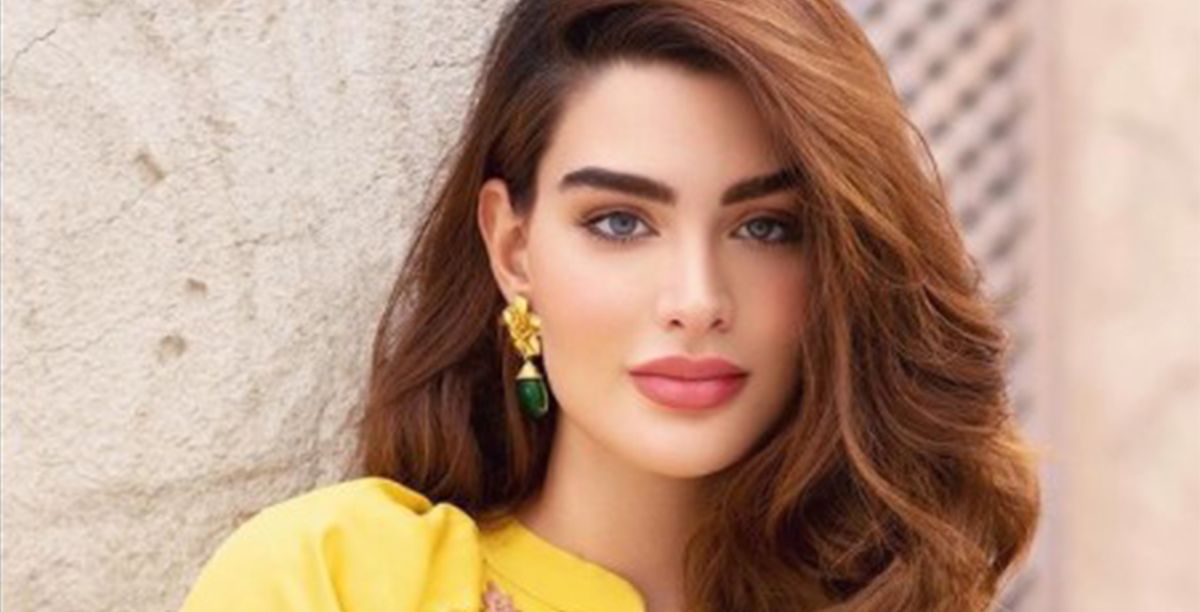 موديلات شعر طويل ناعمة مُستوحاة من النجمات