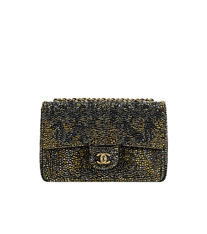 تالقي باجمل شنط CHANEL الاستثنائية من مجموعة صيف 2015